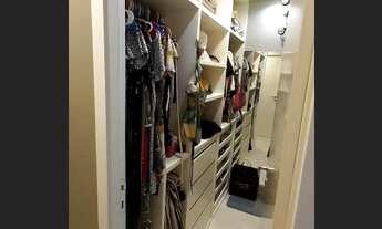 Imagem 7: Condomínio Varandas Grand Park ,Excelente Apartamento No Calhau ,87m² , Todo Reformado e P