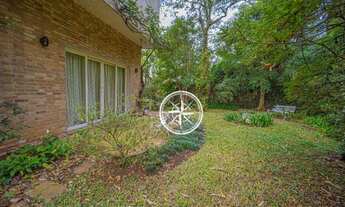 Imagem 4: Casa no bairro Pacaembu com 877m² área construída, 4 dormitórios, 3 suítes, 7 vagas. Proje