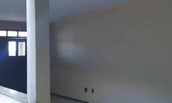 Imagem 4: Casa com 6 quartos, à venda na Av. Oliveira Paiva, Cidade dos Funcionários