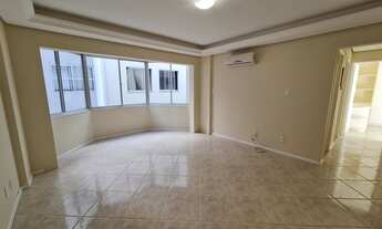 Imagem 3: Apartamento à venda com 2 quartos no bairro Coqueiros em Florianópolis