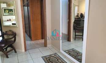 Imagem: Casa térrea com 3 suítes localizada no