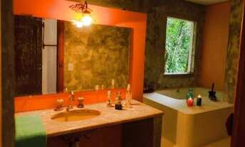 Imagem 3: Casa de condomínio sobrado para venda possui 470 metros quadrados com 3 quartos