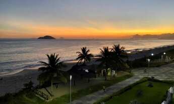 Imagem 7: Cobertura para venda possui 297 metros quadrados com 4 quartos em Camboinhas - Niterói - R