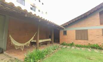 Imagem 2: Casa em Canto Grande a 120 metros do mar, com ampla área externa, para 10 pessoas