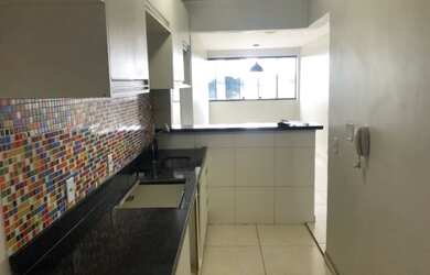 Imagem 2: Excelente Apartamento reformado de 58m² com 2 quartos com armários e duas vagas de