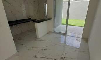 Imagem 2: Casa para venda possui 123 metros quadrados com 3 quartos em Centro - Eusébio - CE