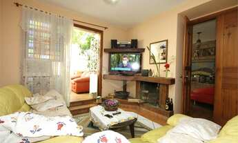 Imagem 3: São Paulo - Casa Padrão - SAÚDE