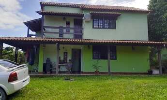 Imagem: Casa com, 3 qrts, sendo um com suíte, em