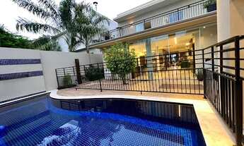 Imagem 5: Sobrado com 3 dormitórios à venda, 267 m² por R$ 2.100.000,00 - Condomínio Belvedere - Cui