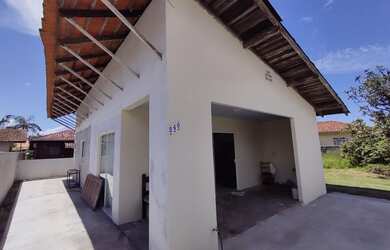 Imagem 5: 1168 02 Casas edificadas sobre um lote amplo, com área construída de aproximadamente 250,0