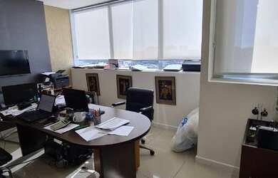 Imagem 5: Oportunidade! Aluga-se sala mobiliada, com 8 garagens, no Salvador Shopping Business! 84m²