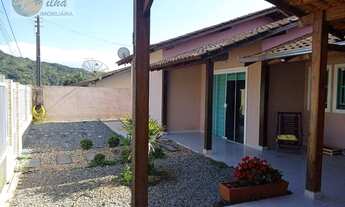 Imagem 2: Venha conhecer! Linda casa térrea averbada em São Francisco do Sul