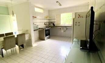 Imagem 6: Casa para venda possui 352 metros quadrados com 4 quartos em Centro - Teresina - Piauí