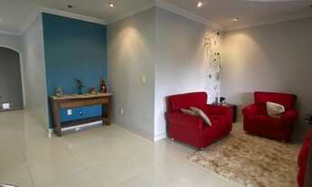 Imagem: Casa a venda com 3 quartos sendo um com