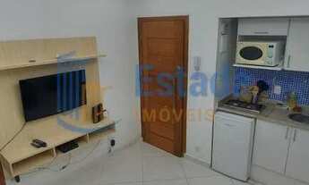 Imagem 3: Quarto e sala reformado posto 5 Copacabana