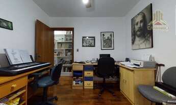 Imagem 2: Vendo apartamento de três dormitórios, com suíte, elevador e garagem no Bairro Petrópolis