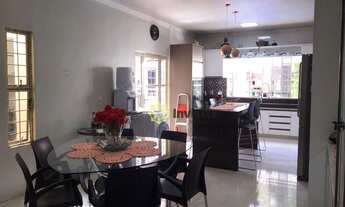 Imagem: Casa com 4 dormitórios à venda, 240 m²