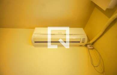 Imagem 4: Apartamento à Venda - Azenha, 1 Quarto, 32 m2