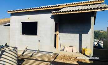 Imagem 3: Lançamento em Terra Preta Casa com 2 dormitórios - Casa modelo nas fotos