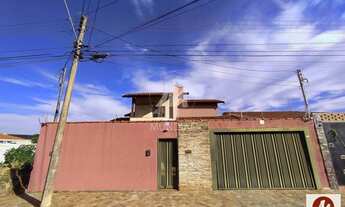 Imagem: Casa (sobrado na rua) 4 dormitórios/suite