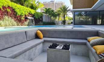 Imagem 3: Mansão cinematográfica a 50 mts da praia da Barra da Tijuca