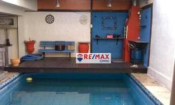 Imagem 5: Cond.Gramado, casa duplex, com 4 quartos, 1 suíte, piscina, churrasqueira. Aceita Financia