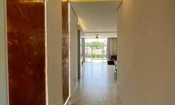 Imagem 4: Casa Alto Padrão no Condomínio Alphaville - Fase 1 com 6 quartos e 330m2