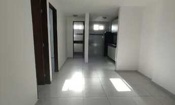 Imagem 6: Apartamento para aluguel possui 67 metros quadrados com 2 quartos em Miramar - João Pessoa