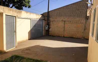 Imagem 7: Casa térrea a venda com 2 quartos em Jardim Universal - Araraquara - SP