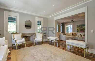 Imagem 5: ITAIM BIBI - NEOCLÁSSICO - ARMÁRIOS EMBUTIDOS - 275 M2 ÚTEIS - 5 GARAGENS