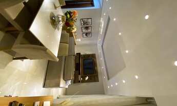 Imagem: Casa linear, 4 quartos, com terreno atrás