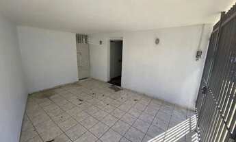 Imagem: Casa com 3 dormitórios para alugar, 143