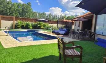 Imagem 4: Casa de condomínio para venda tem 196 metros quadrados com 3 quartos