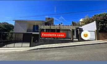 Imagem: Casa para venda possui 335 metros quadrados