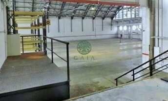 Imagem 7: Vende ou Aluga,galpão com 2.061m² de área construída ,pé direito de 6 metros, a 500 metros