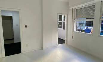 Imagem 1: Apartamento para aluguel tem 30 metros quadrados com 1 quarto em Copacabana - Rio de Janei