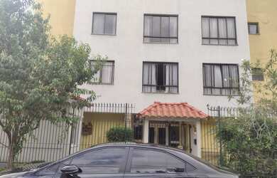 Imagem 2: Apartamento para aluguel tem 70 metros quadrados com 3 quartos em Retiro - Petrópolis - RJ