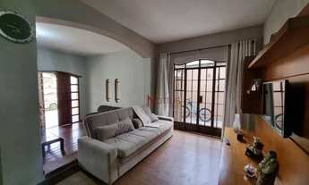 Imagem 4: Casa no Centro de Mateus Leme/MG | 3 Quartos