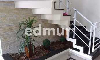 Imagem 7: SOBRADO no bairro Parque Jaçatuba com 243m². 4 dormitórios e 7 vagas. Confira