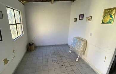 Imagem 4: Casa 2 salas, 2 quatros, garagem e quintal no Village 2