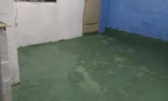 Imagem: Aluguel de kitnet parada de Lucas