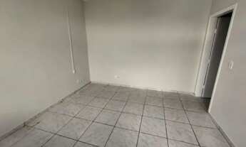 Imagem 2: Casa com 1 dormitório para alugar, 30 m² por R$ 600/mês - Parque Santa Edwiges - Bauru/SP