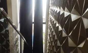 Imagem 3: Casa para Locação em Uberlândia, Laranjeiras, 5 dormitórios, 1 suíte, 4 banheiros, 4 vagas