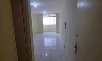 Imagem 2: Cln 410, kitinete com varanda