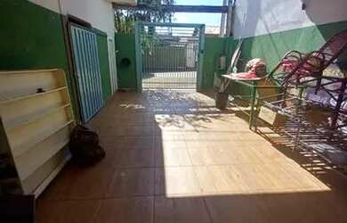 Imagem 5: Casa com três dormitórios e salão