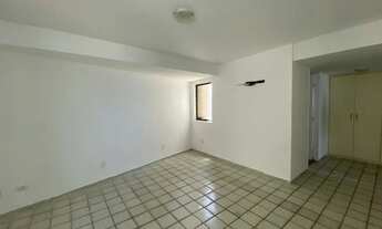 Imagem 6: Apartamento para aluguel possui 224 metros quadrados com 4 quartos em Boa Viagem - Recife