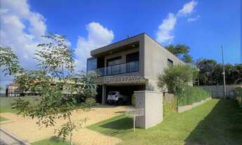 Imagem 3: Casa de Condomínio para venda em Granja Viana de 400.00m² com 4 Quartos, 4 Suites e 4 Gara