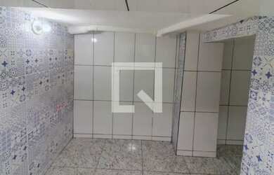 Imagem 2: Casa para Aluguel - Jardim Éster Yolanda, 1 Quarto, 50 m2