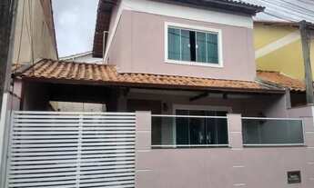 Imagem: Casa duplex 2Q com suíte, churrasqueira