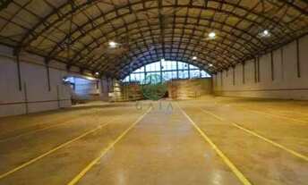 Imagem 3: Vende ou Aluga,galpão com 2.061m² de área construída ,pé direito de 6 metros, a 500 metros